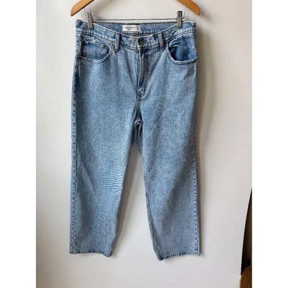 Abercrombie & Fitch The 90s Relaxed Jean High rise jeans Medium Wash 31 - Picture 5 of 9